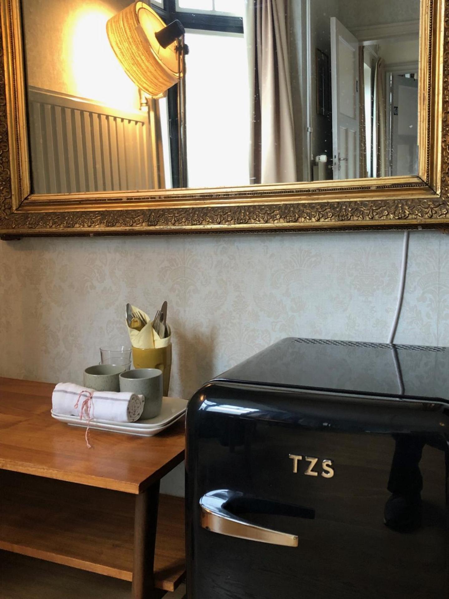 Logis Pastis Hotel มาสทริชท์ ภายนอก รูปภาพ