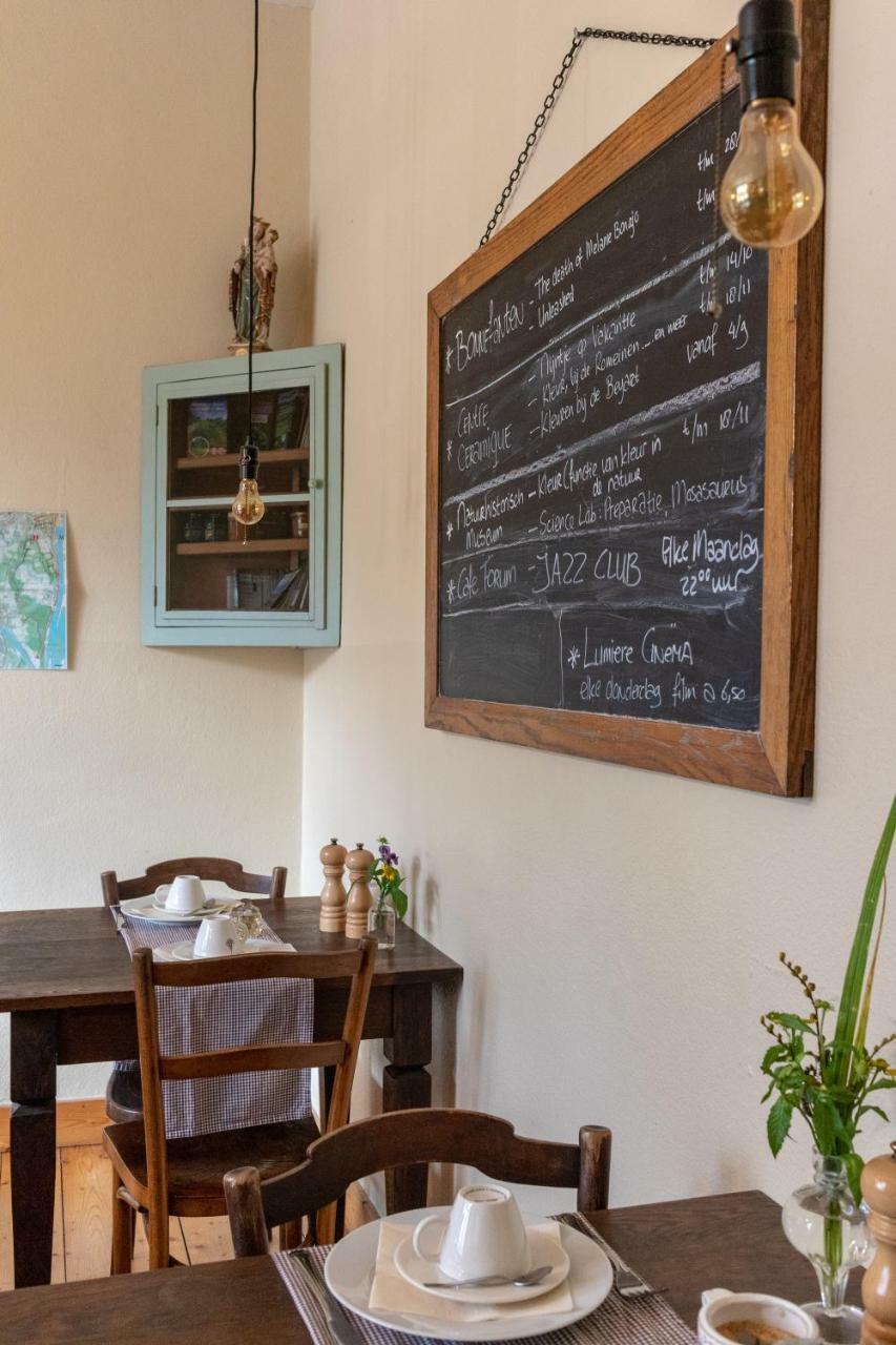 Logis Pastis Hotel มาสทริชท์ ภายนอก รูปภาพ